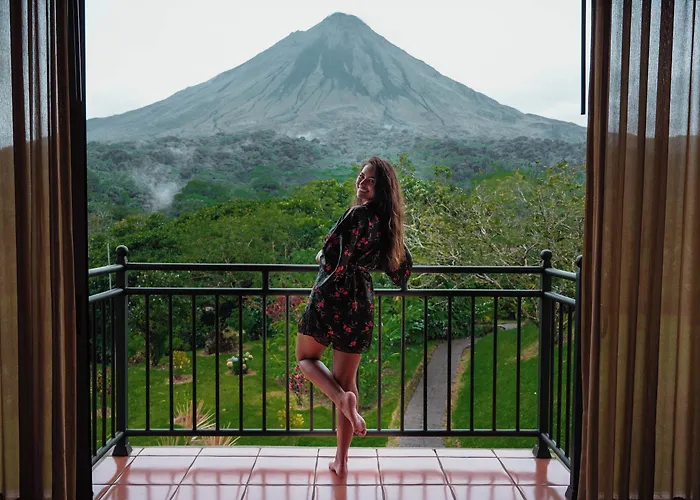 Hotel Arenal Kioro Suites & Spa